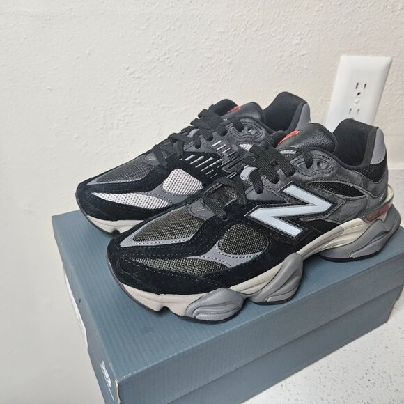 Size 9 mens 10.5 womens new balance 9060 black castlerock grey NEW - Picture 3 of 9